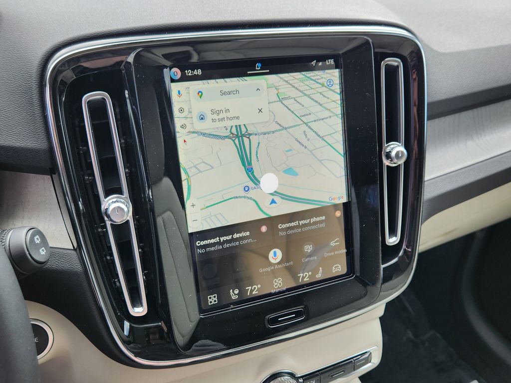 New 2026 Volvo XC40 B5 Plus w/ Protection Package Premier image 7