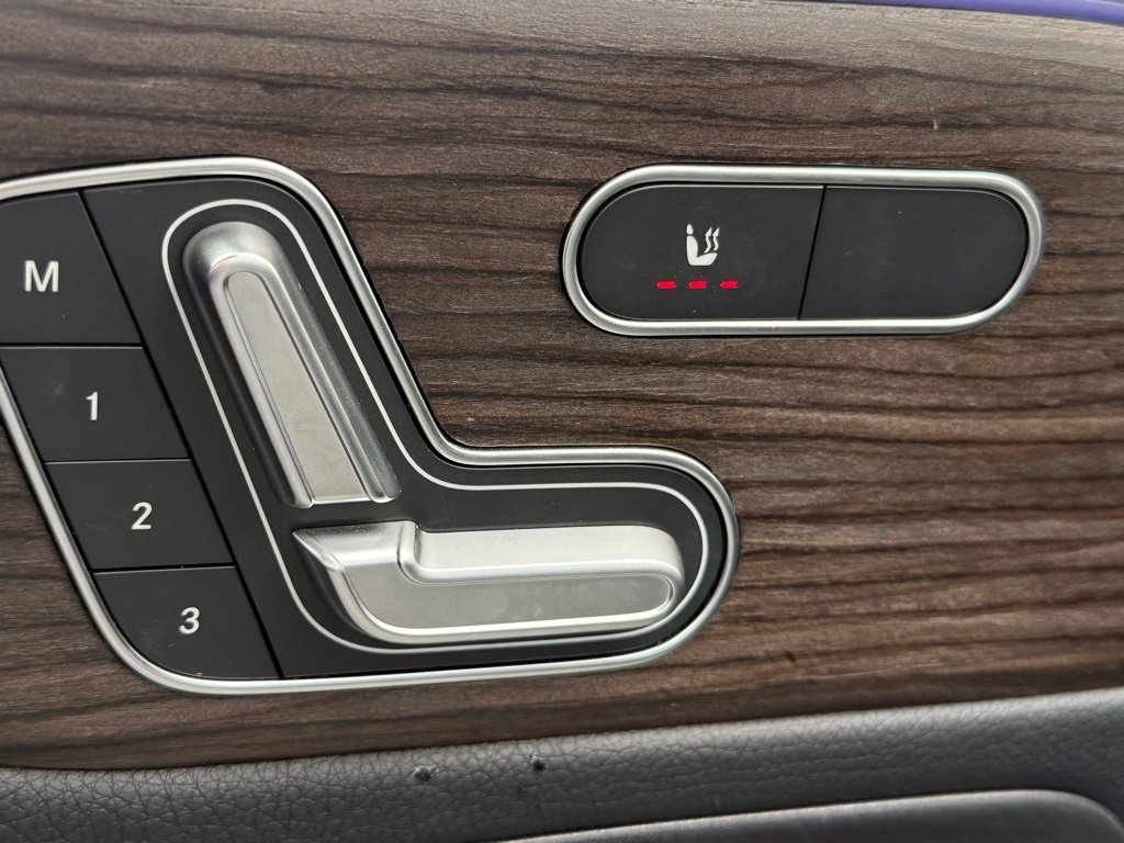 Used 2024 Mercedes-Benz GLB 250 250 image 13