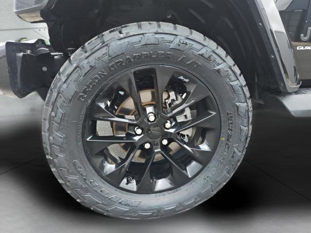 Used 2023 Jeep Gladiator Overland image 9