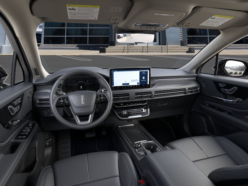 New 2025 Lincoln Corsair Grand Touring w/ Equipment Group 302A AWD/4WD image 9