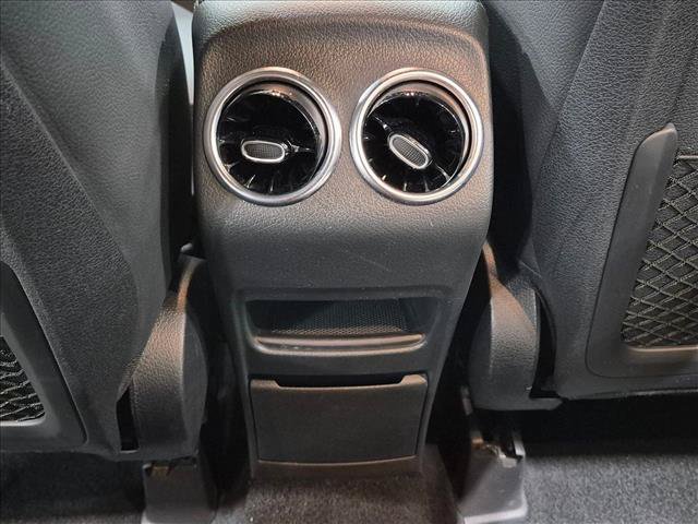 Used 2022 Mercedes-Benz GLB 250 image 17