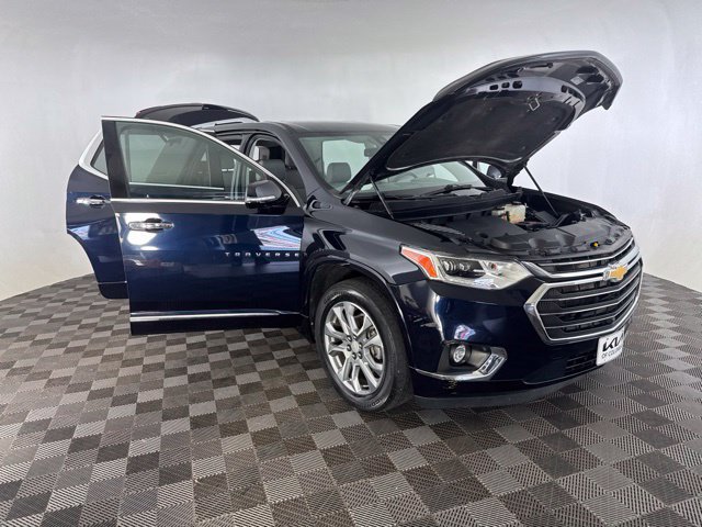 Used 2020 Chevrolet Traverse Premier w/ LPO, Roadside Safety Package AWD/4WD image 13