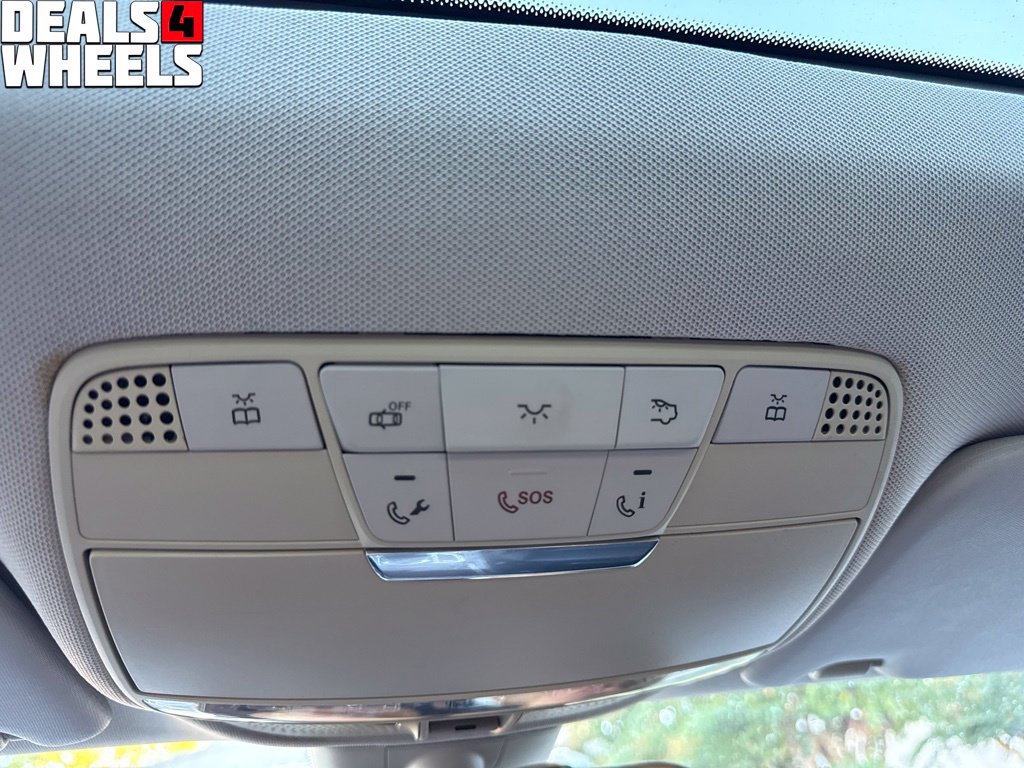 Used 2015 Mercedes-Benz C 300 Sedan image 38