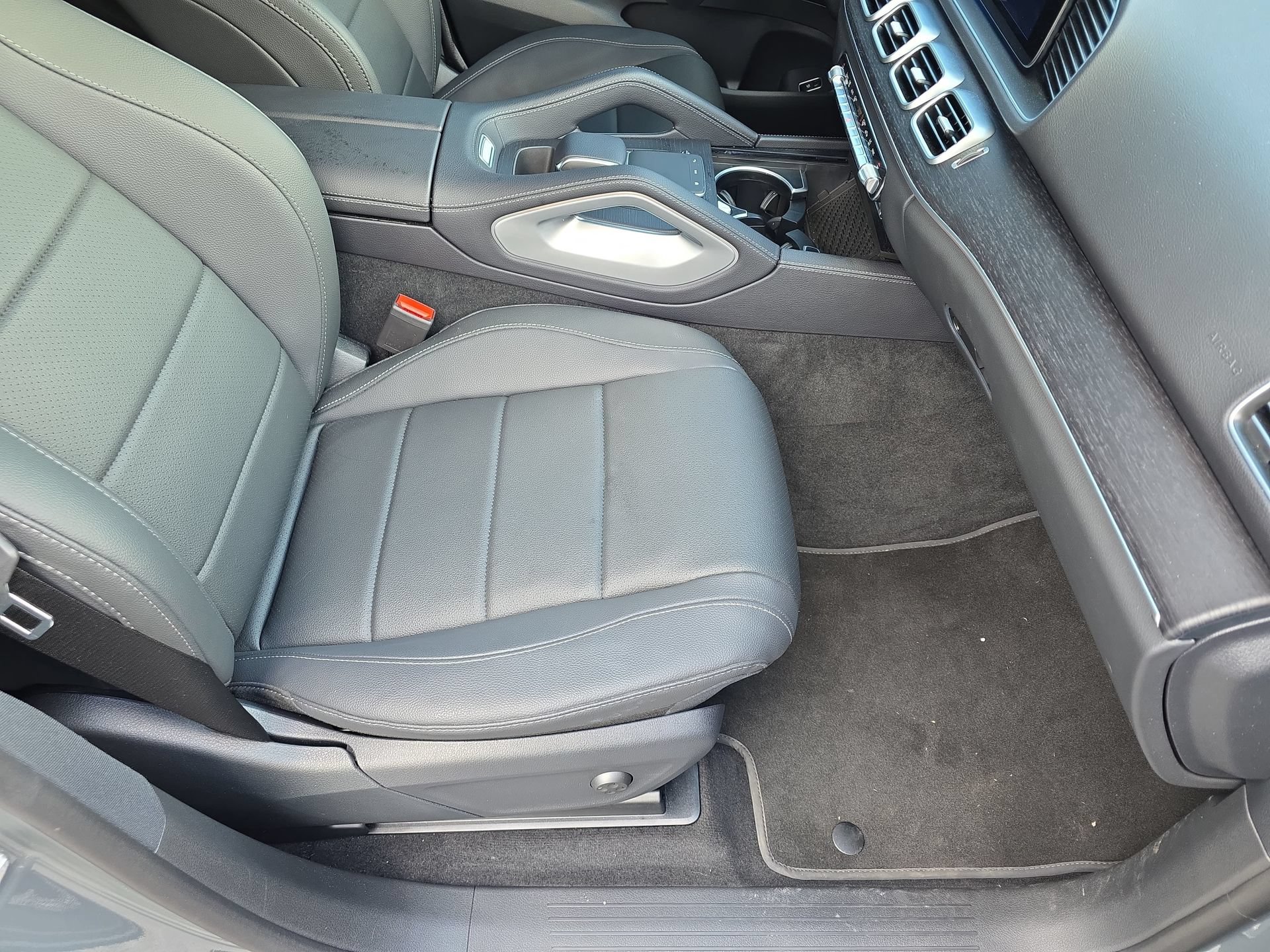 Certified 2026 Mercedes-Benz GLE 450 4MATIC image 10