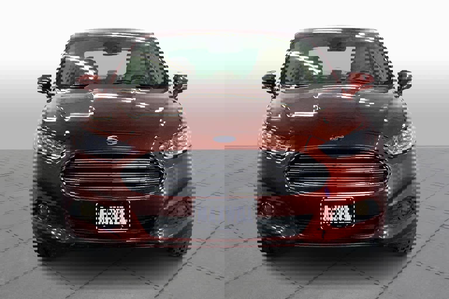 Used 2014 Ford Fusion SE w/ Equipment Group 202A image 3