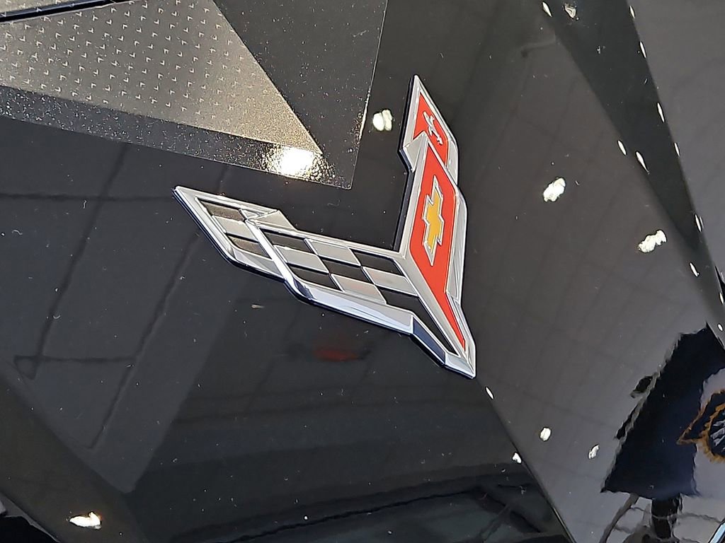 New 2026 Chevrolet Corvette Stingray Convertible w/ Z51 Performance Package image 17