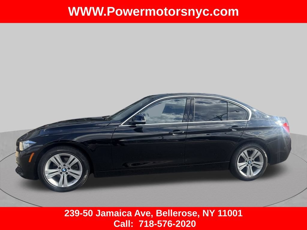 Used 2018 BMW 330i xDrive Sedan w/ Convenience Package AWD/4WD image 2