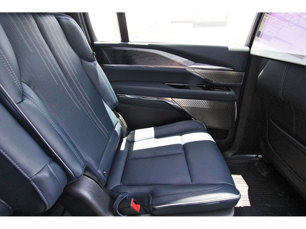 New 2026 Cadillac Escalade IQ Sport 2 w/ LPO, ONYX Package image 11