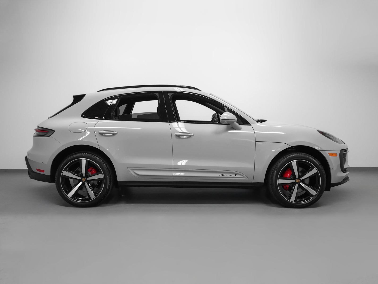 New 2026 Porsche Macan S AWD/4WD image 13