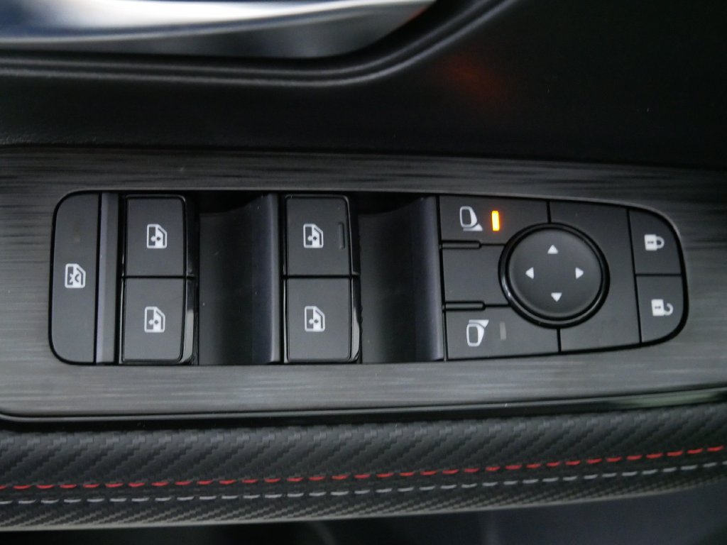 New 2027 Nissan Kicks SR AWD/4WD image 19