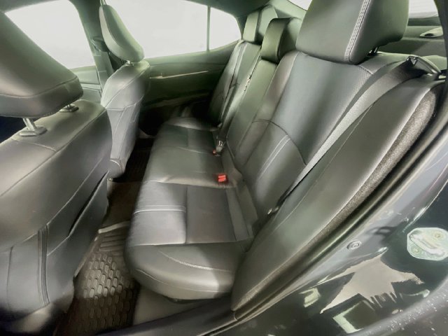 Used 2025 Toyota Camry XSE FWD image 26