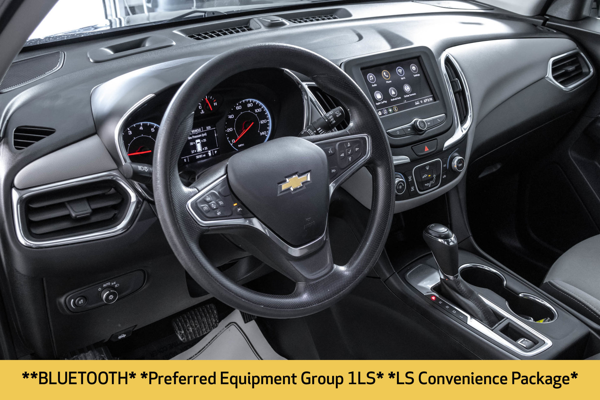 Used 2020 Chevrolet Equinox LS w/ LS Convenience Package FWD image 5