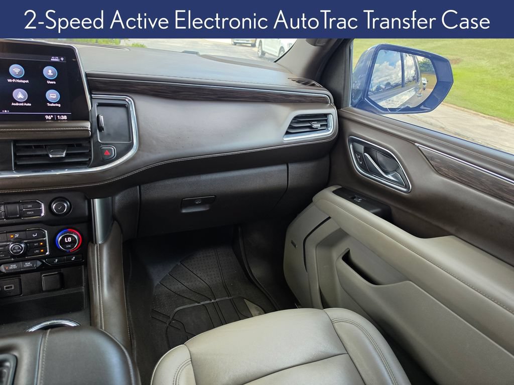 Used 2021 Chevrolet Tahoe Z71 w/ Luxury Package AWD/4WD image 20
