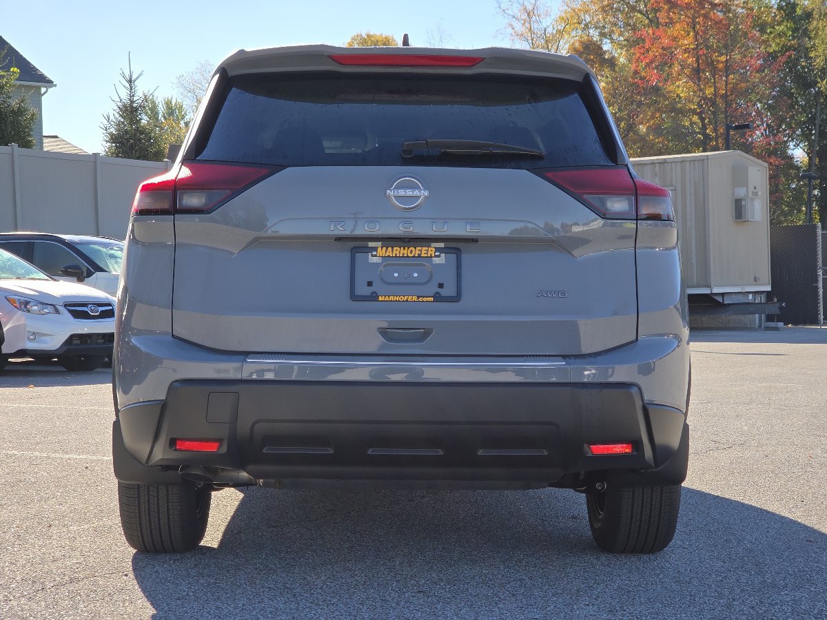 New 2027 Nissan Rogue SV w/ Cold Weather Package AWD/4WD image 20