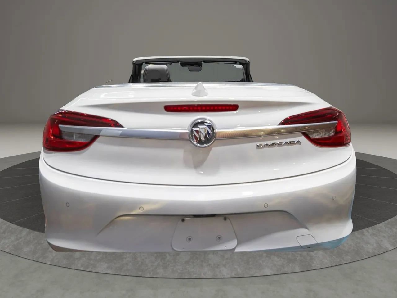 Used 2019 Buick Cascada Premium image 5