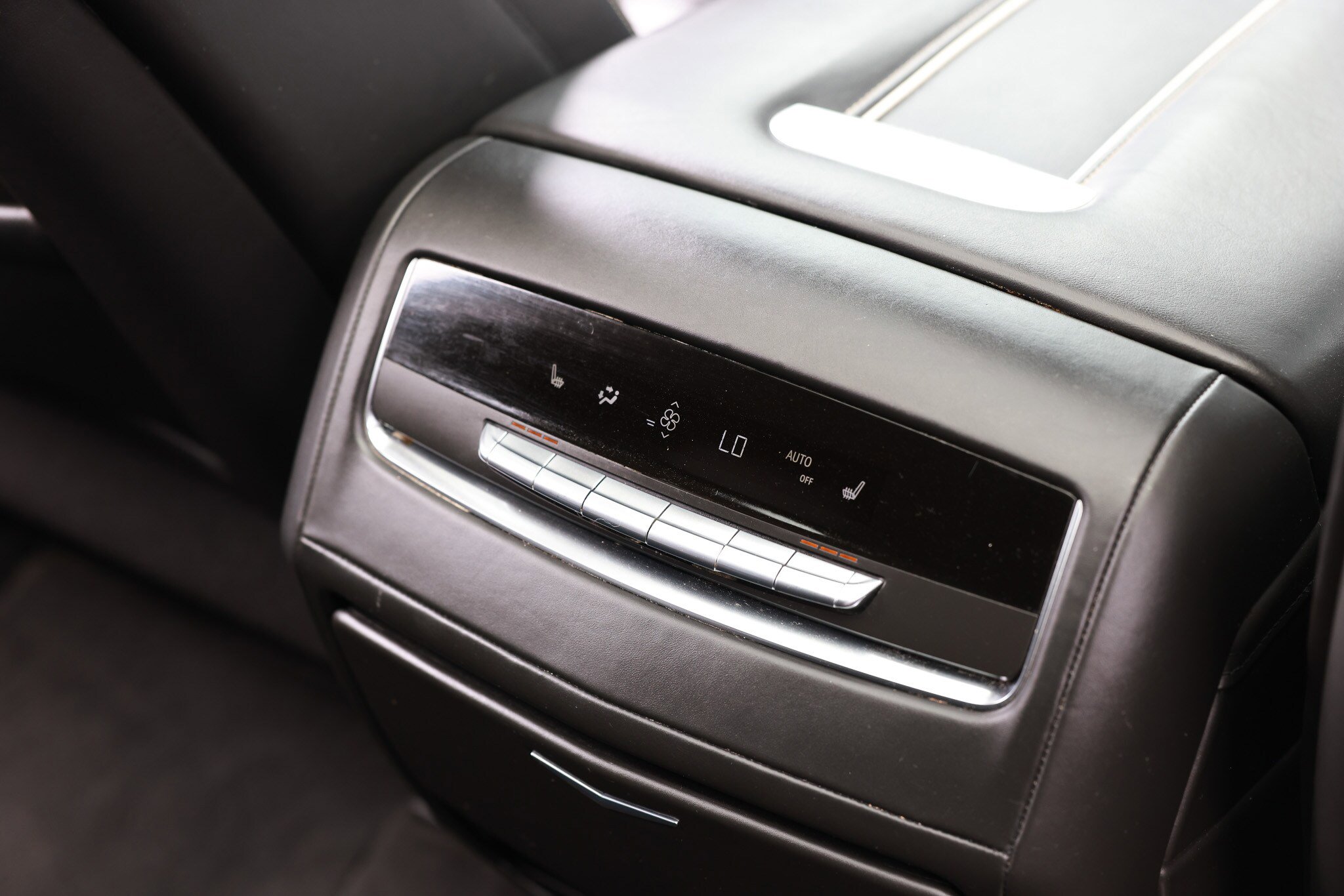 Used 2021 Cadillac Escalade Sport Platinum image 54