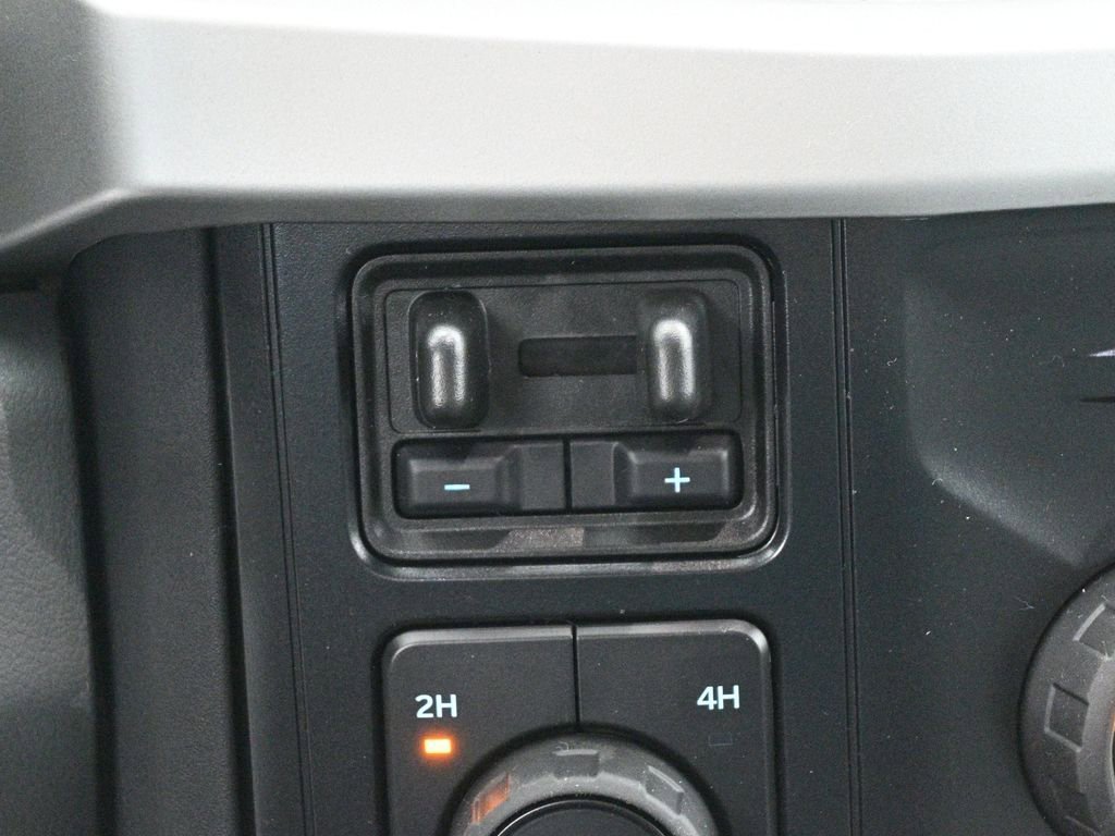New 2026 Ford F250 XLT image 19