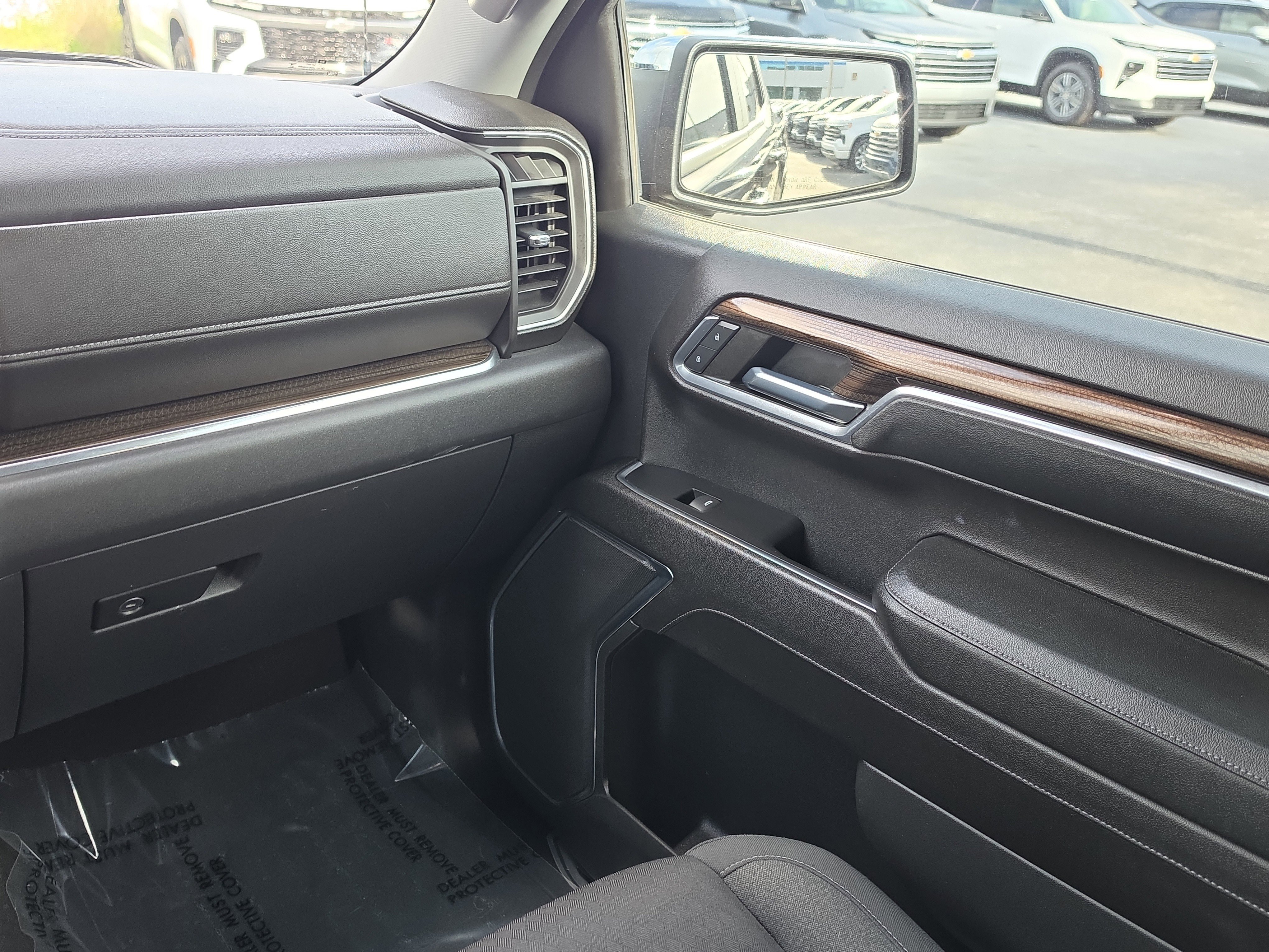Certified 2023 Chevrolet Silverado 1500 LT AWD/4WD image 10