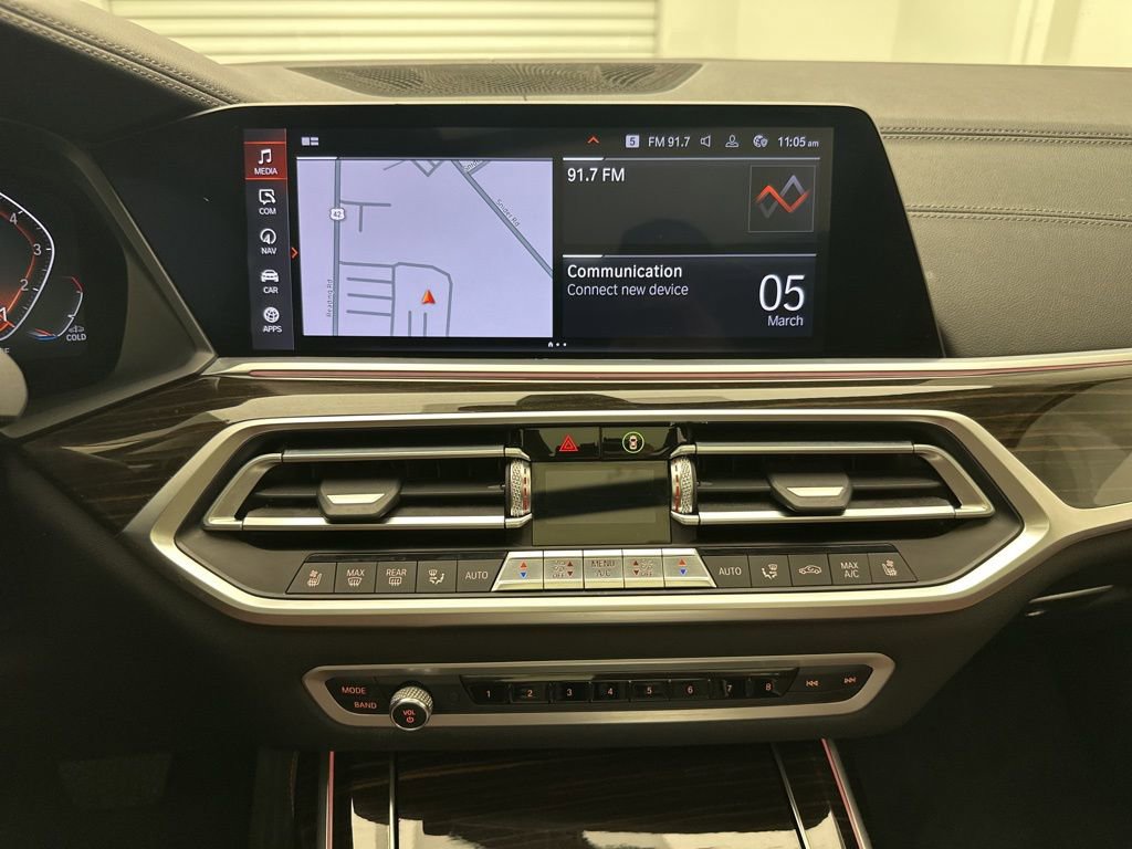 Used 2020 BMW X7 xDrive40i w/ Luxury Seating Package image 21