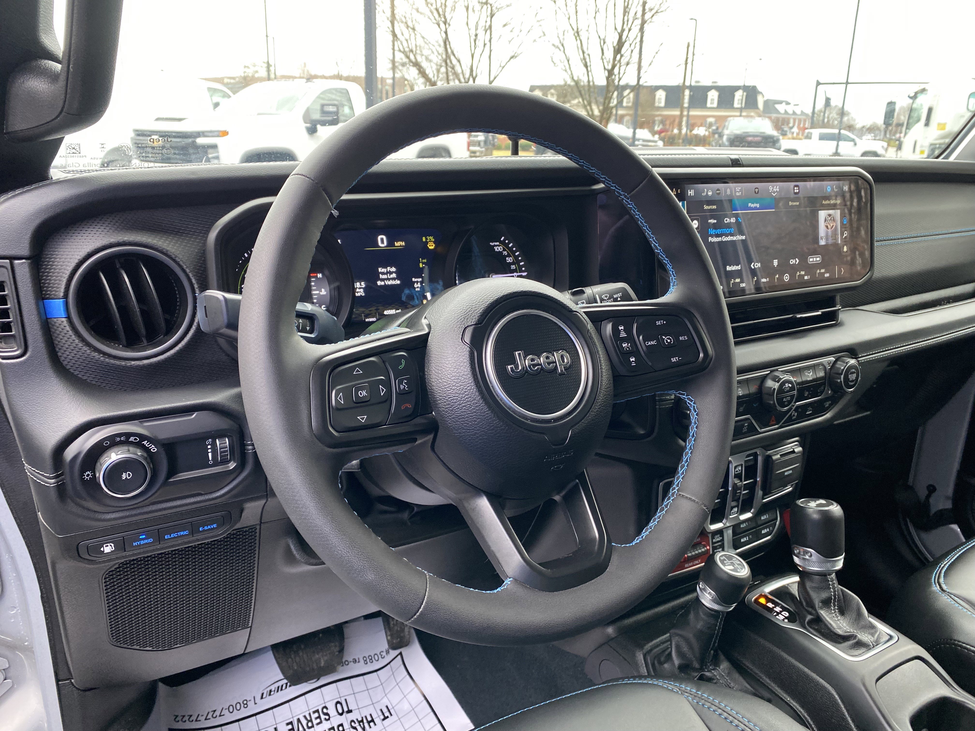 Used 2024 Jeep Wrangler Unlimited Rubicon 4xe image 17