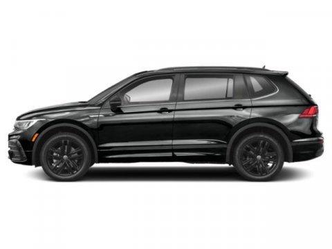 Certified 2023 Volkswagen Tiguan SE R-Line image 6