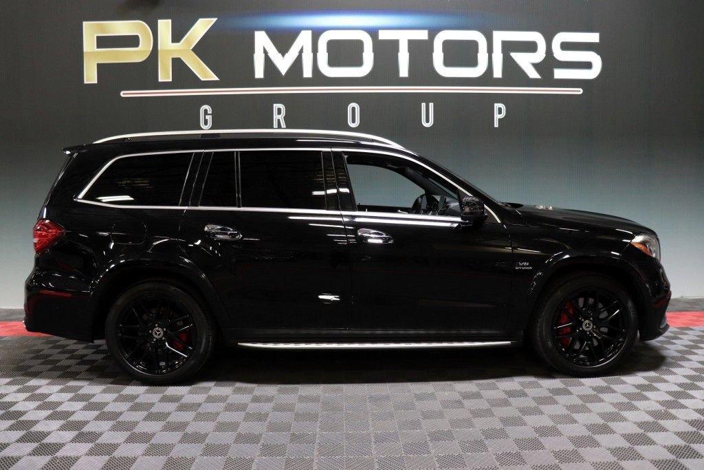 Used 2018 Mercedes-Benz GLS 63 AMG 4MATIC w/ Accessory Chrome Package image 10