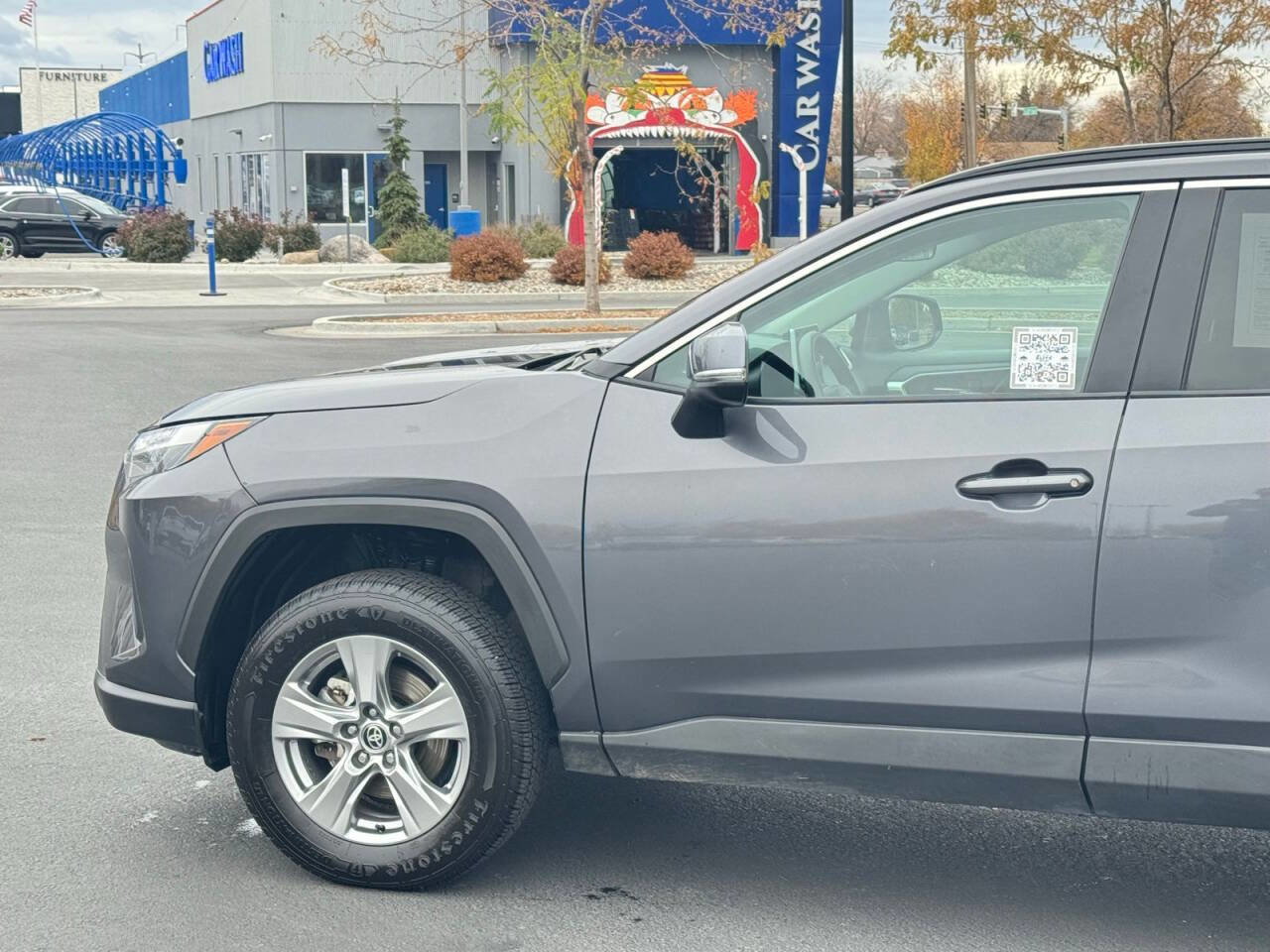 Used 2024 Toyota RAV4 XLE w/ Convenience Package image 10