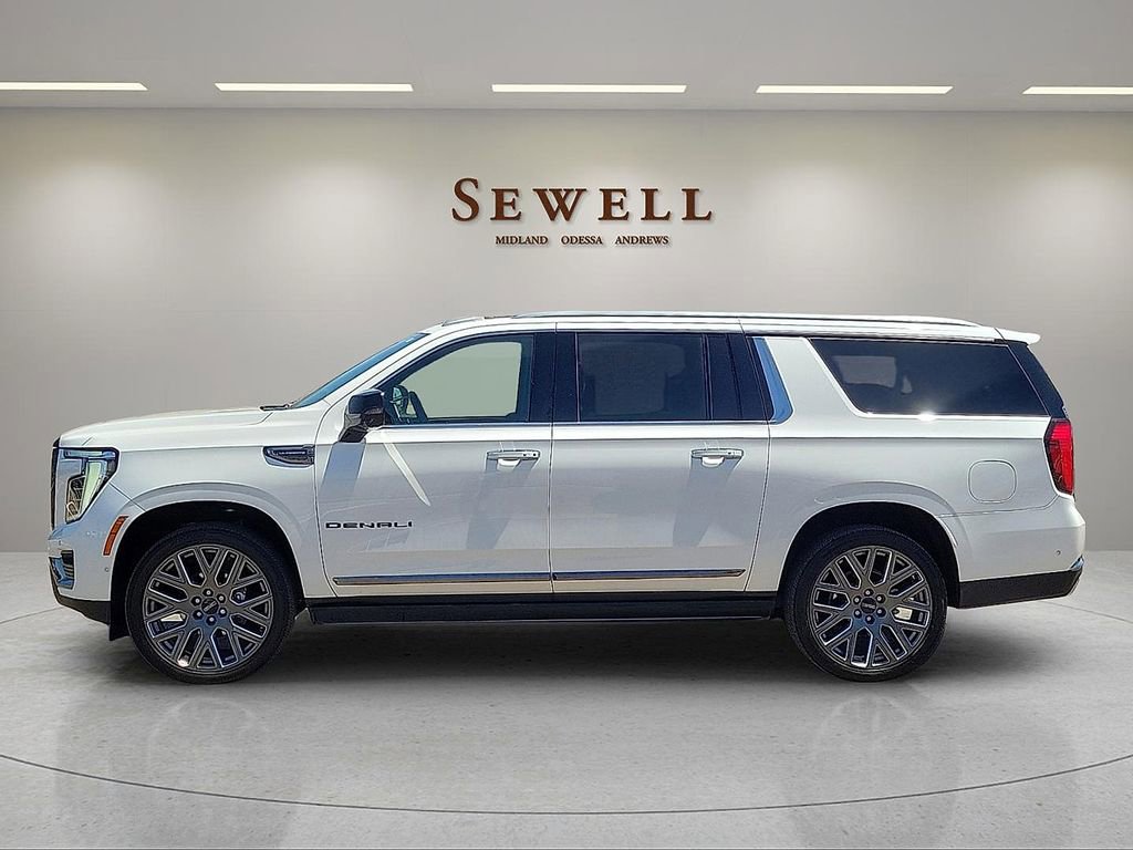 Used 2025 GMC Yukon XL Denali Ultimate AWD/4WD image 2