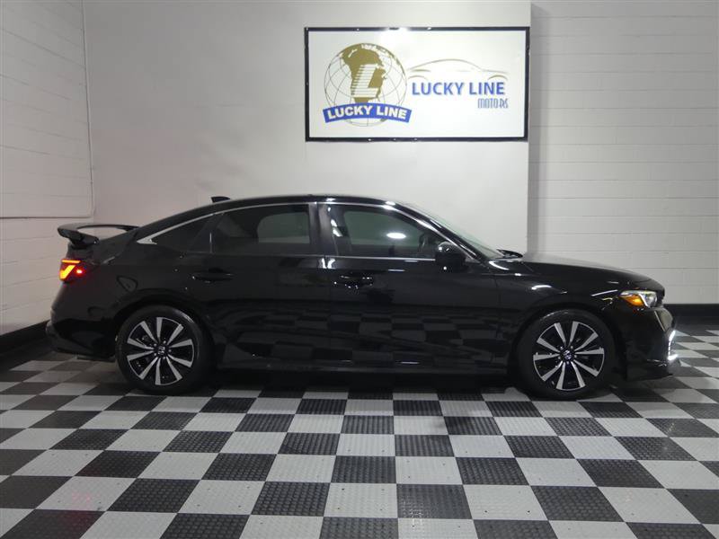 Used 2022 Honda Civic EX image 6