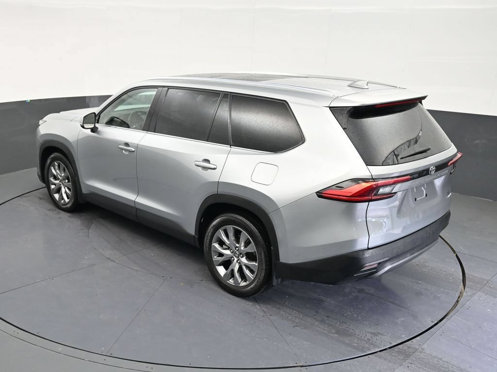Used 2024 Toyota Grand Highlander FWD image 13