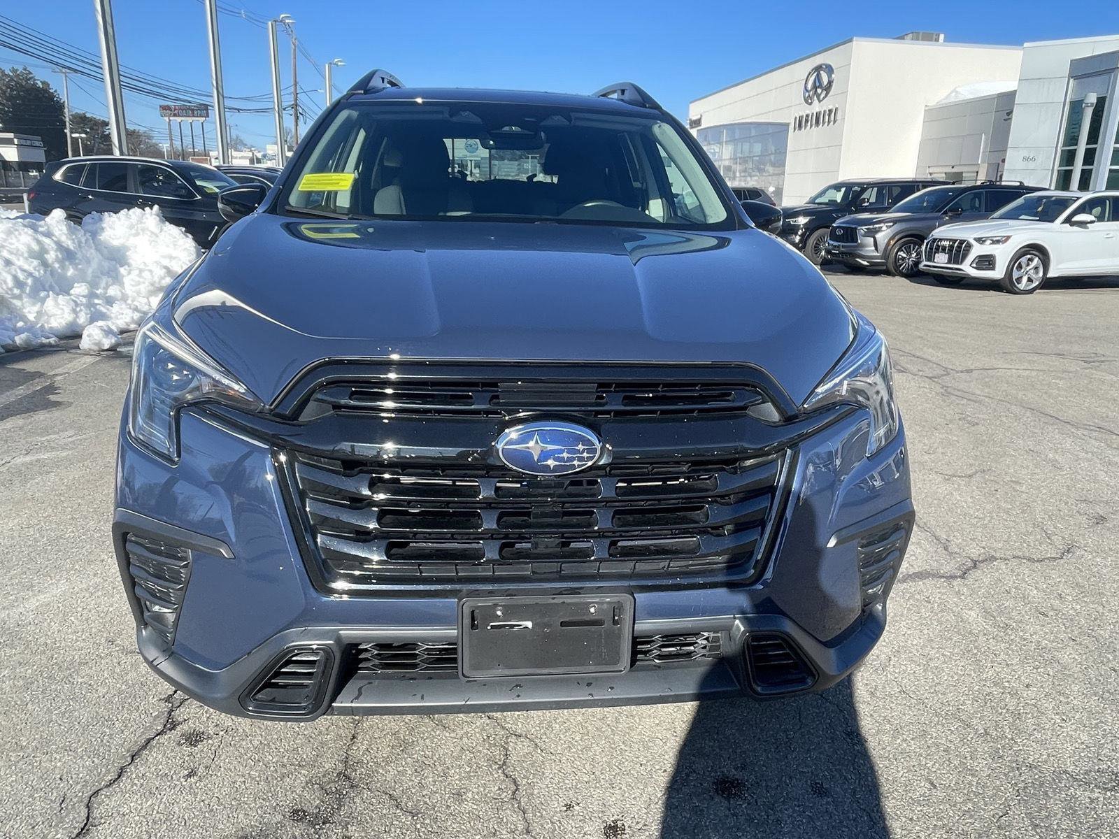 Used 2023 Subaru Ascent Onyx Edition image 4