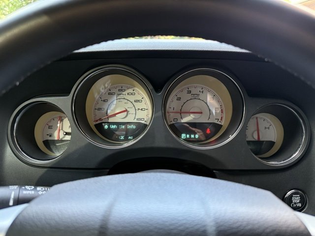 Used 2013 Dodge Challenger R/T Plus image 18