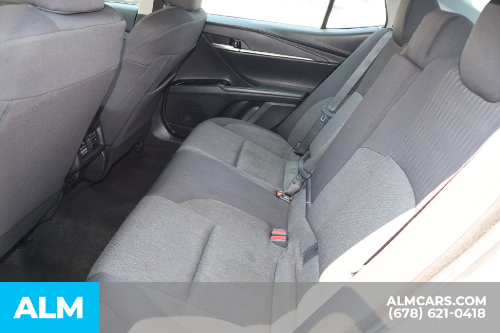 Used 2025 Toyota Camry LE FWD image 16