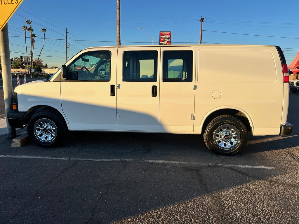 Used 2012 GMC Savana 1500 AWD image 11