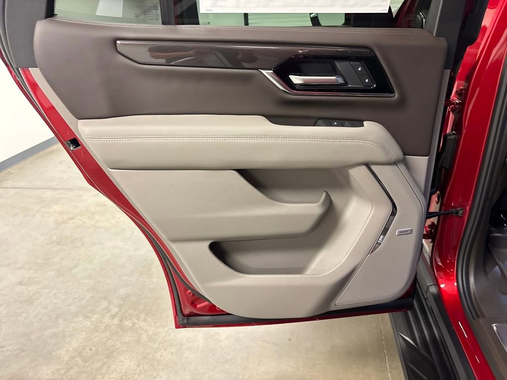 New 2026 GMC Yukon Elevation w/ LPO, Floor Liner Package AWD/4WD image 30