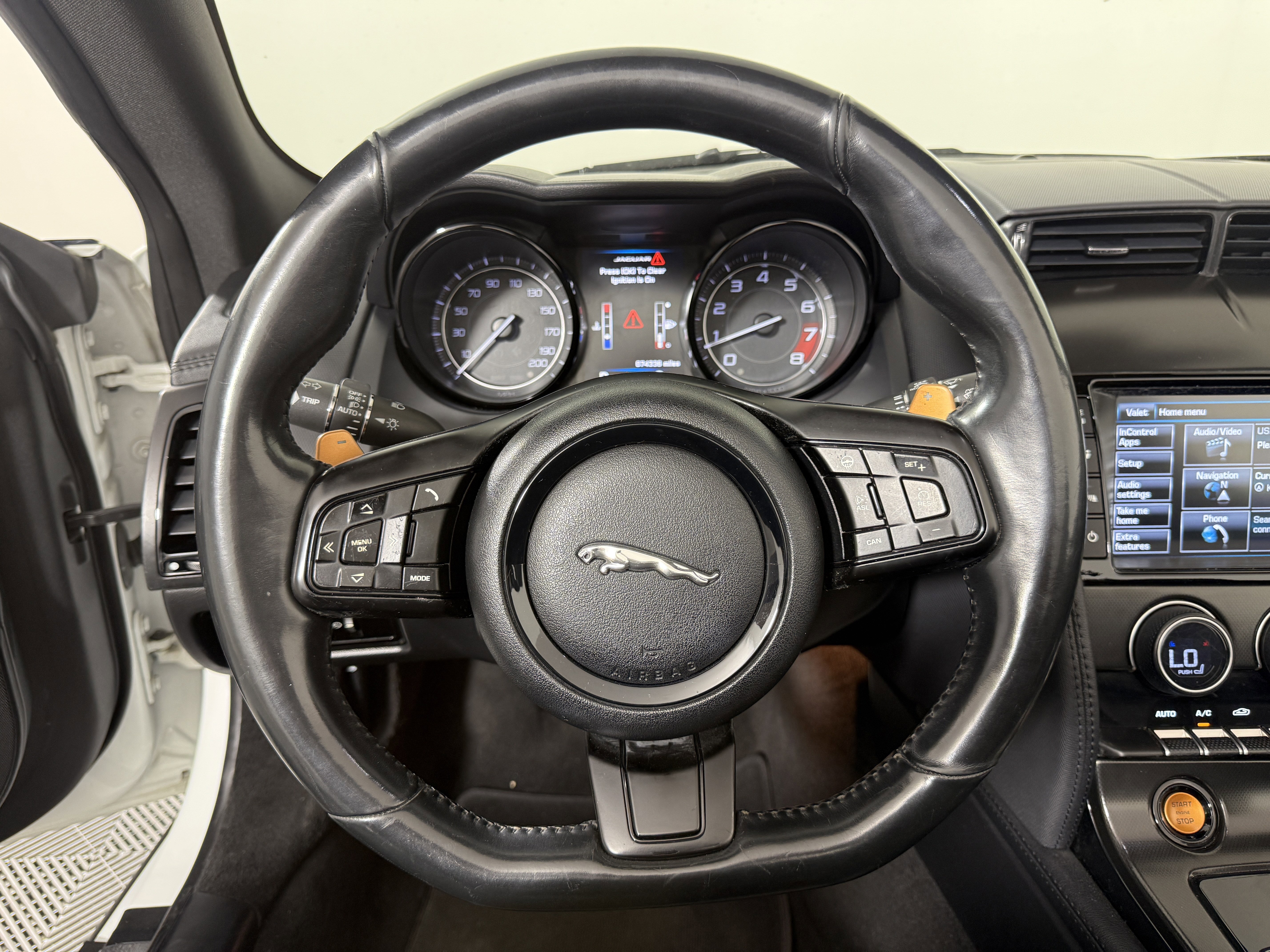 Used 2015 Jaguar F-TYPE S image 15