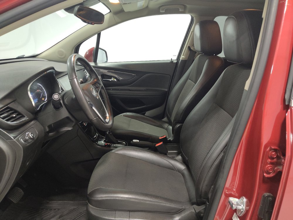 Used 2020 Buick Encore Preferred w/ Safety Package FWD image 17