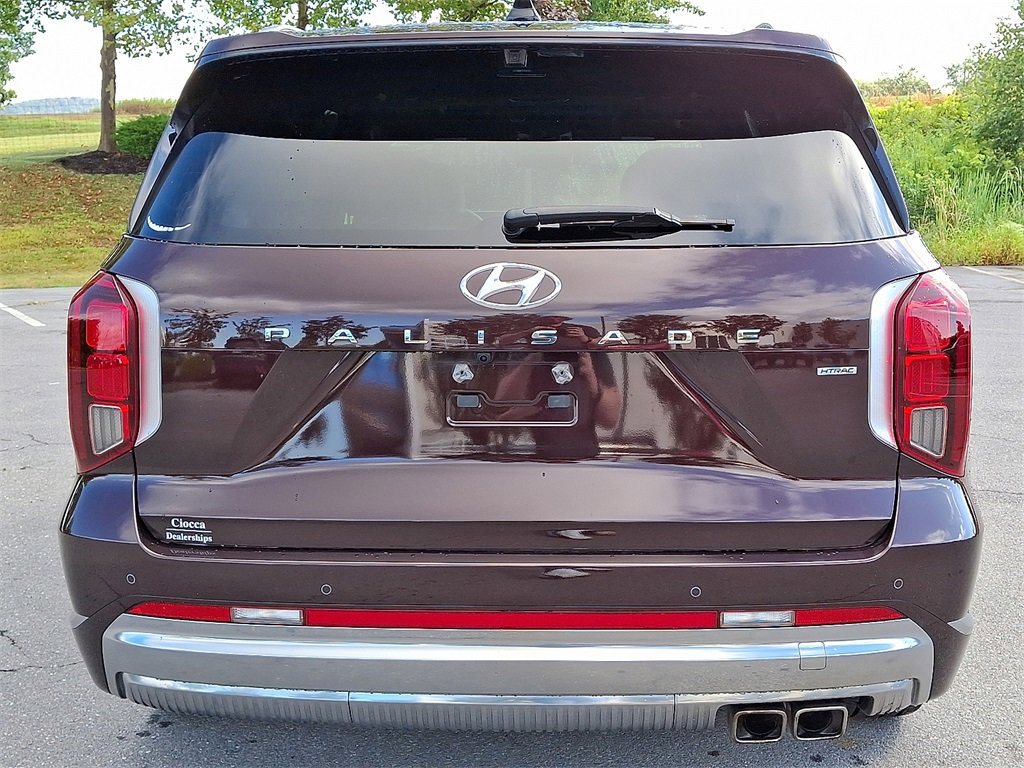 Used 2023 Hyundai Palisade Calligraphy image 8