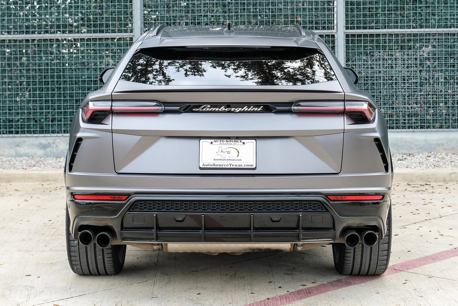 Used 2020 Lamborghini Urus image 9