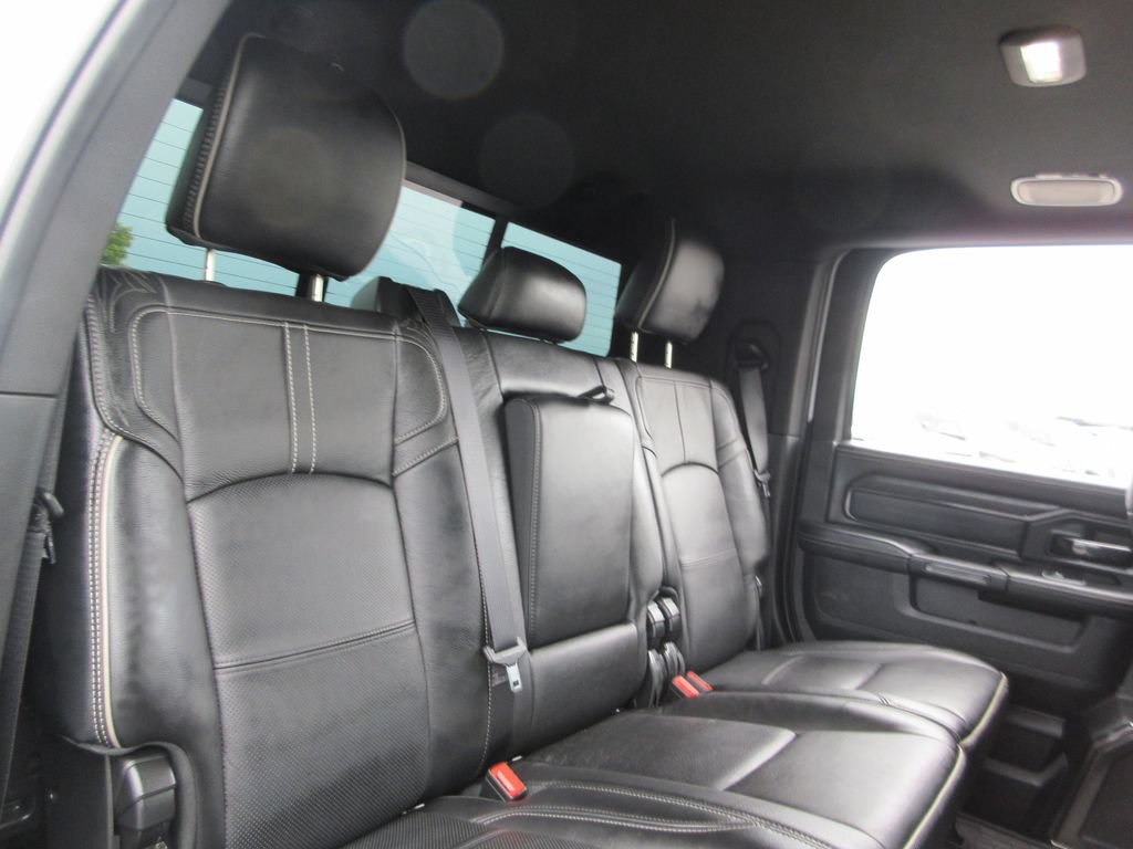Used 2023 RAM 2500 Limited AWD/4WD image 28
