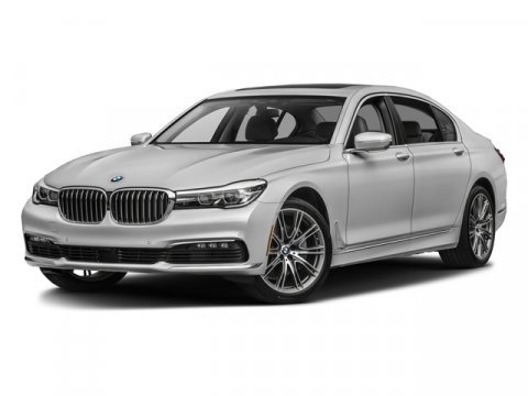 Used 2018 BMW 740i image 1