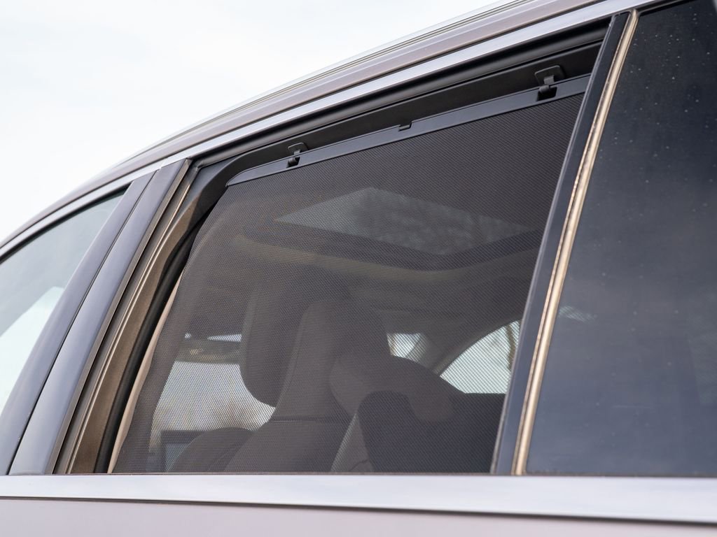 Used 2020 Lincoln Aviator Reserve w/ Equipment Group 202A image 42