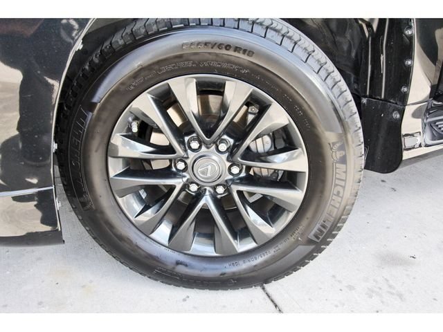 Used 2023 Lexus GX 460 Premium AWD/4WD image 30