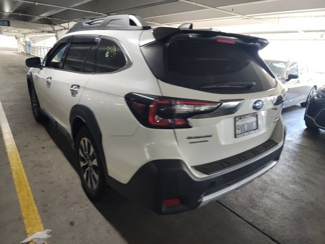 Used 2023 Subaru Outback Touring XT AWD/4WD image 4