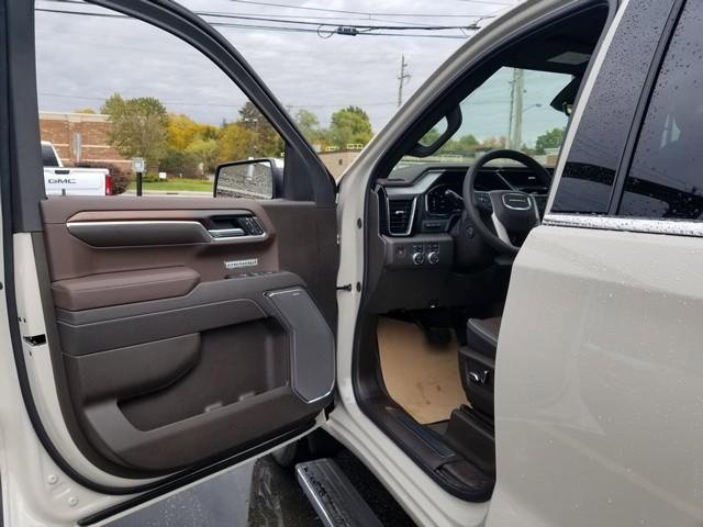 New 2026 GMC Sierra 1500 Denali w/ Denali Reserve Package image 6