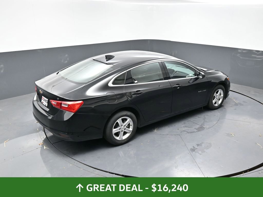 Used 2023 Chevrolet Malibu LT image 37