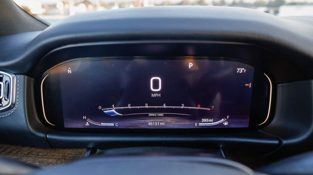 Used 2024 Jeep Grand Wagoneer L 4WD image 25