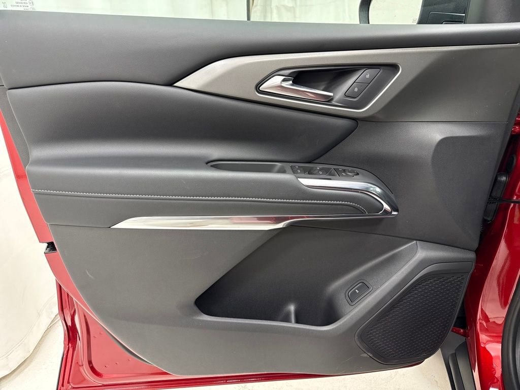 New 2026 Chevrolet Traverse LT w/ Midnight/Sport Edition image 19