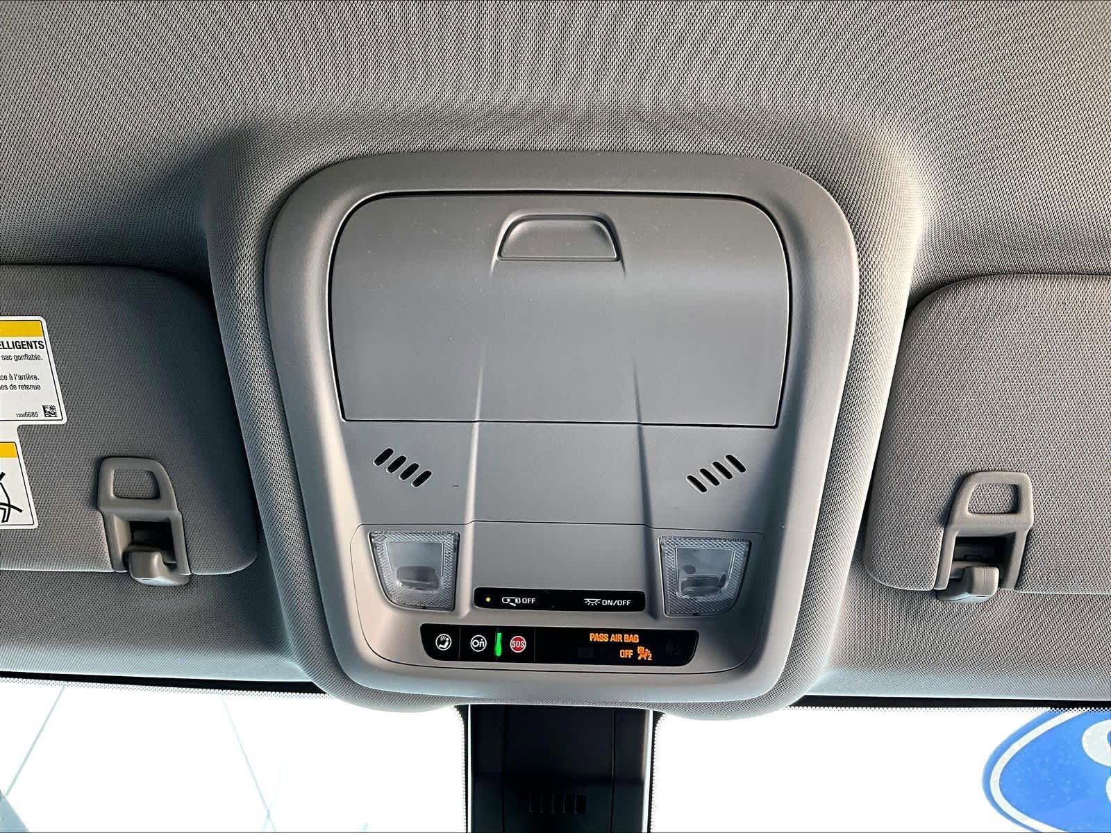 Used 2023 Chevrolet Equinox LT AWD/4WD image 23