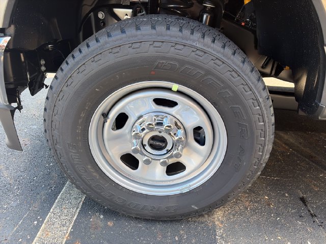 New 2027 Ford F350 XL w/ XL Chrome Package AWD/4WD image 25
